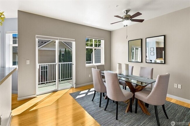 Building Photo - 959 232nd Ln NE