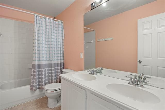 Building Photo - 2209 Geneva Ln