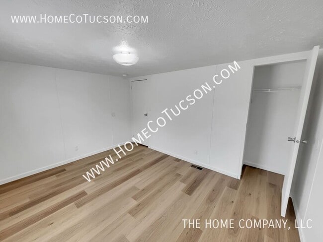 Building Photo - 11550 S Nogales Hwy