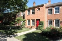 Building Photo - 809 Gibbon St
