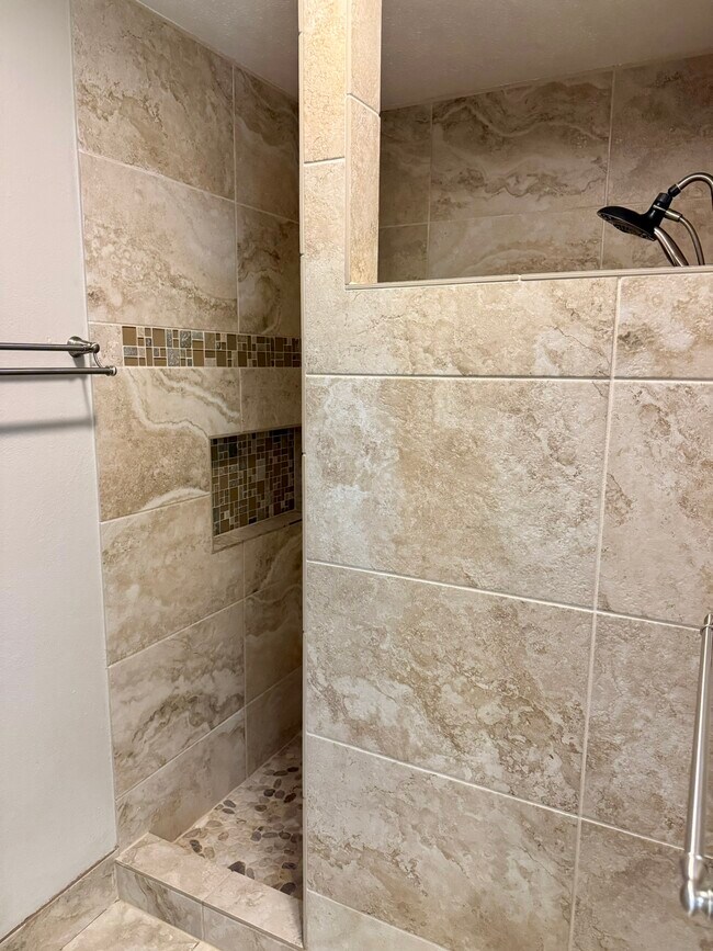 Building Photo - 13414 Rockhampton St