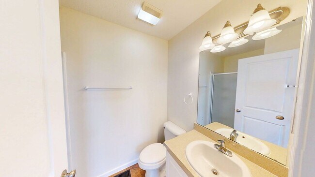 Building Photo - 5288 Royal Arch Cascade Dr