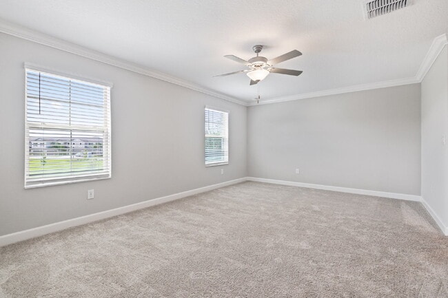 Building Photo - 1650 Roseville St