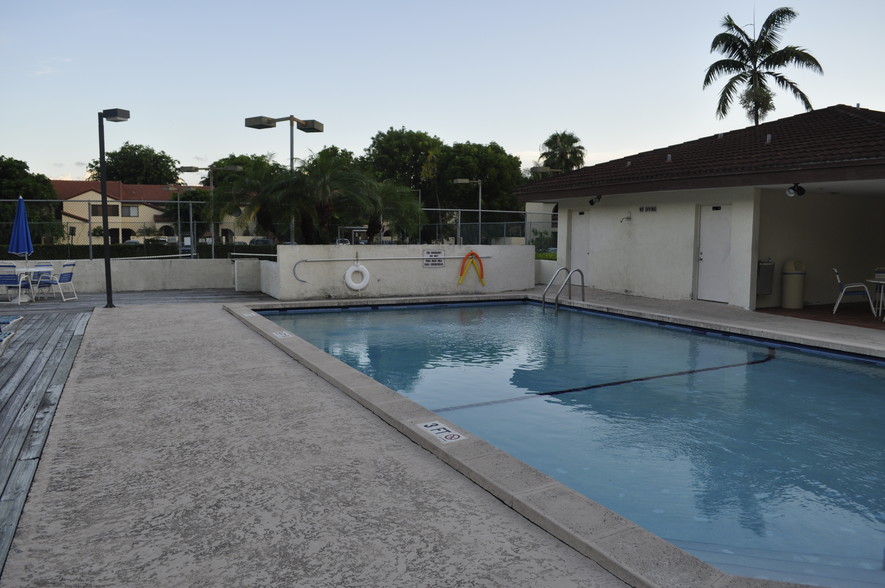Building Photo - 8977 SW 123rd Ct