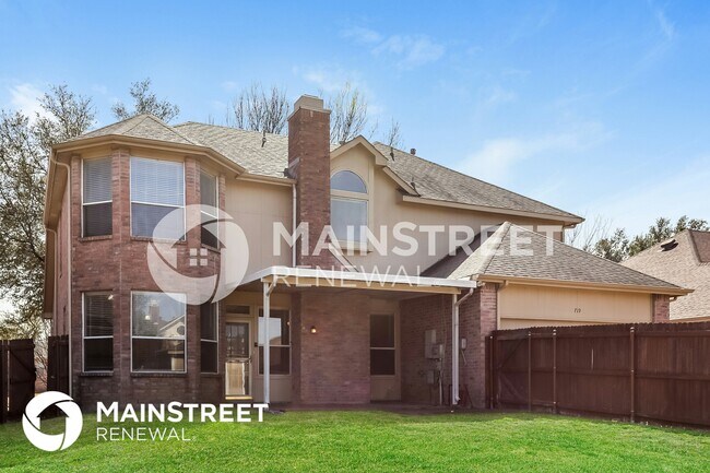 Building Photo - 719 E Grubb Dr