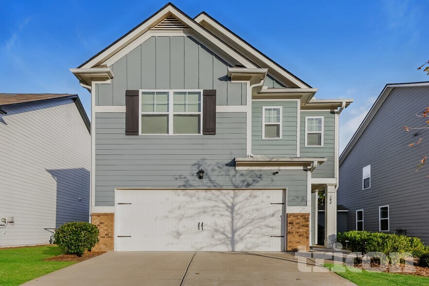 Primary Photo - 142 Woodhouse Cir