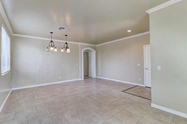 Building Photo - 3050 E Merlot St