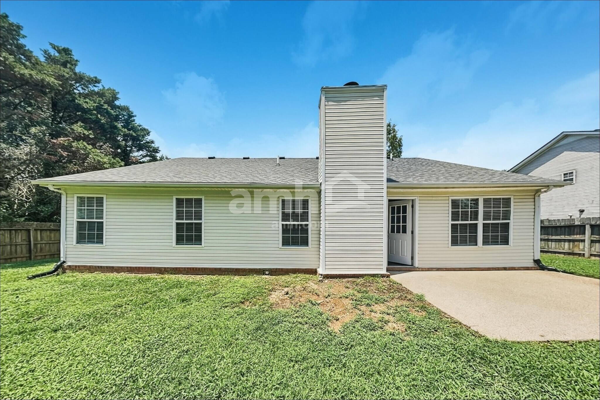 Building Photo - 1856 Portview Dr