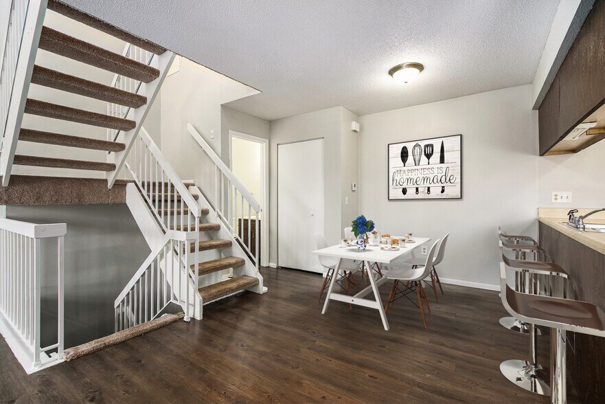 Eagle Ridge Apartments 2611 Pine Trace Dr Maumee OH 43537 Apartment