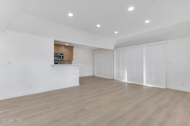 Building Photo - 1202 Landsburn Cir