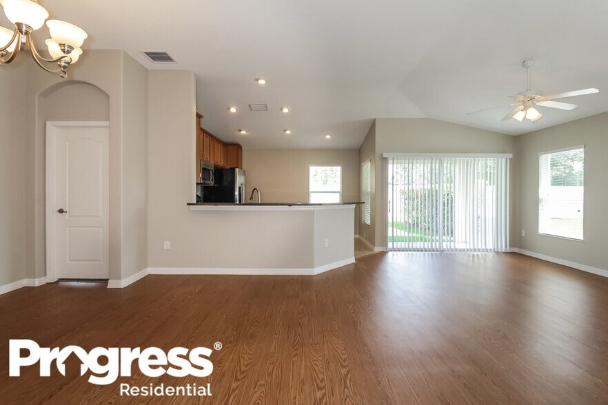 Building Photo - 11611 Addison Chase Dr