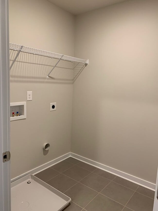 Building Photo - Brand new 4 bedroom home in Simpsonville