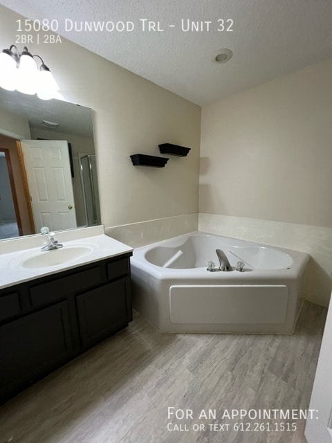 Building Photo - 15080 Dunwood Trail