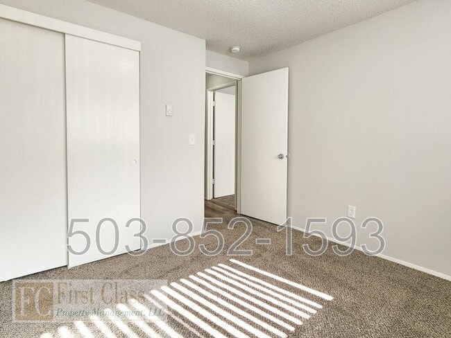 Building Photo - 1408 NE 186th Ave