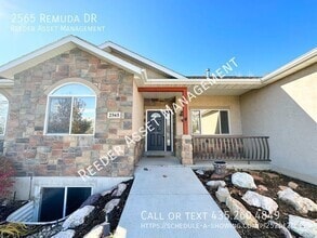 Building Photo - 2565 Remuda Dr