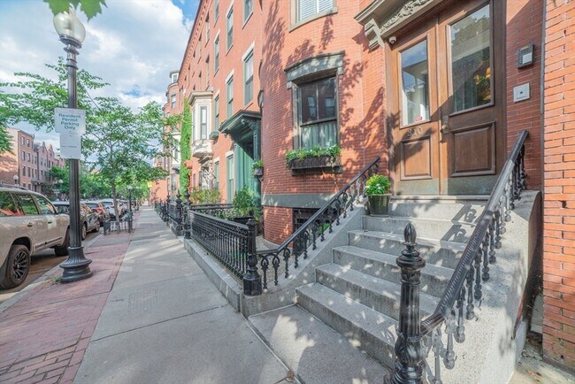 Building Photo - 310 Shawmut Ave
