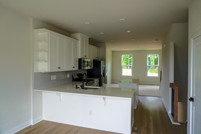 Building Photo - 12805 Red Clover Wy