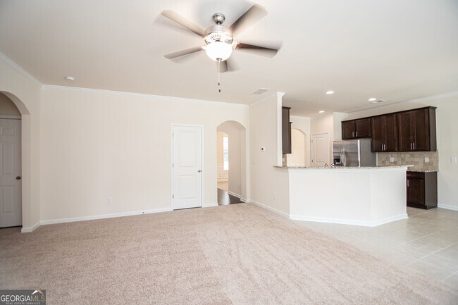 Building Photo - 5863 Krim Dr