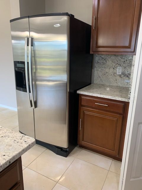 Building Photo - 9975 Bishop Creek Way