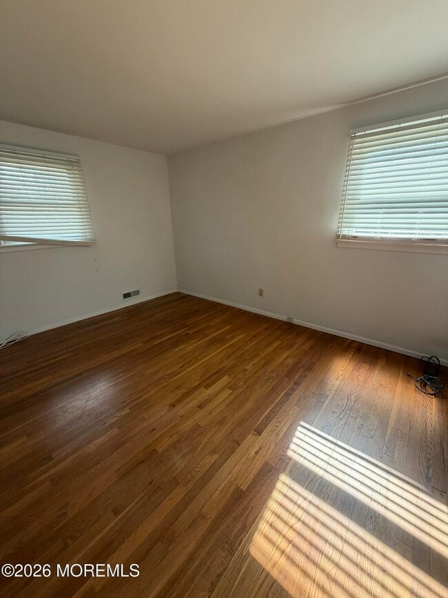 Building Photo - 6 Barbara Ln