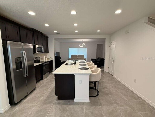 Building Photo - 1239 Sand Torch Cir