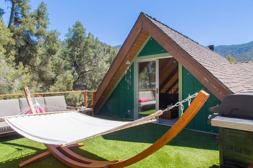 Building Photo - 2235 Ironwood Dr