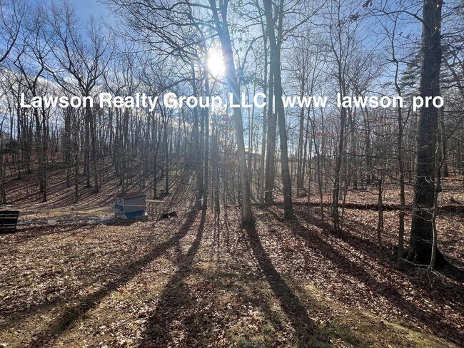 Building Photo - Peaceful Retreat- Homesteaders Dream-Botetourt County
