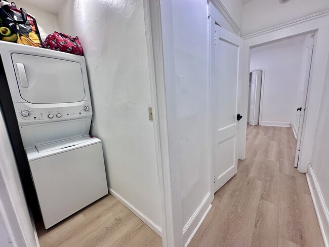 Building Photo - 49 East Ave