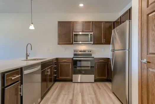 Building Photo - Wilderness Hills South Apartments