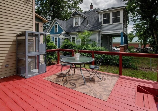 Building Photo - Gorgeous 19th Century Victorian showpiece