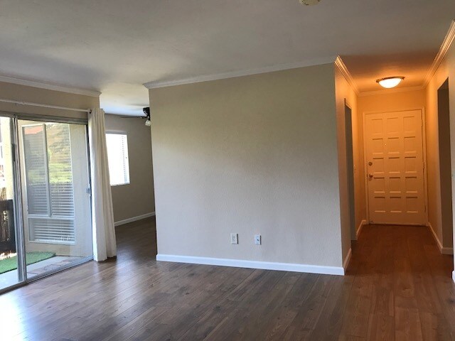 Building Photo - 17151 W Bernardo Dr