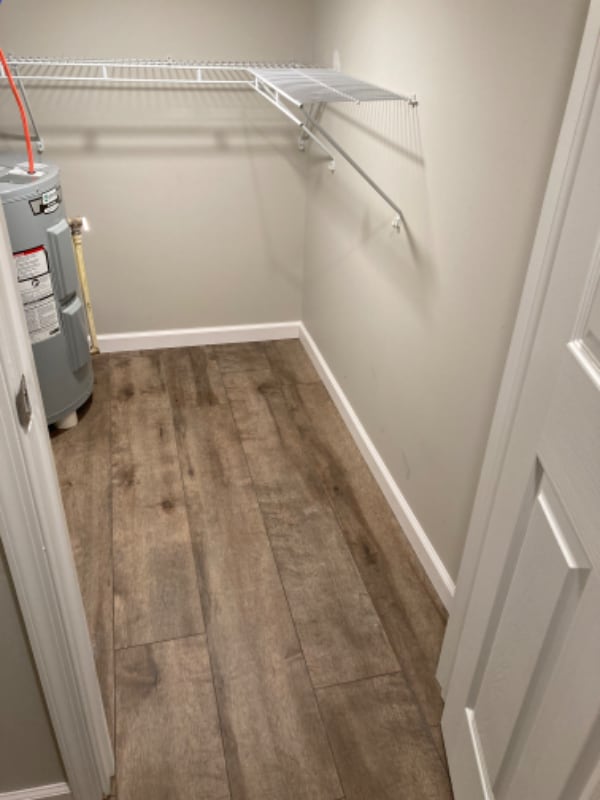 Building Photo - 1050 Stonybridge or Stoneybridge Dr