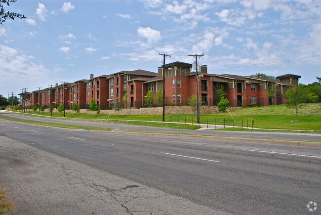 Building Photo - High Point Senior Living