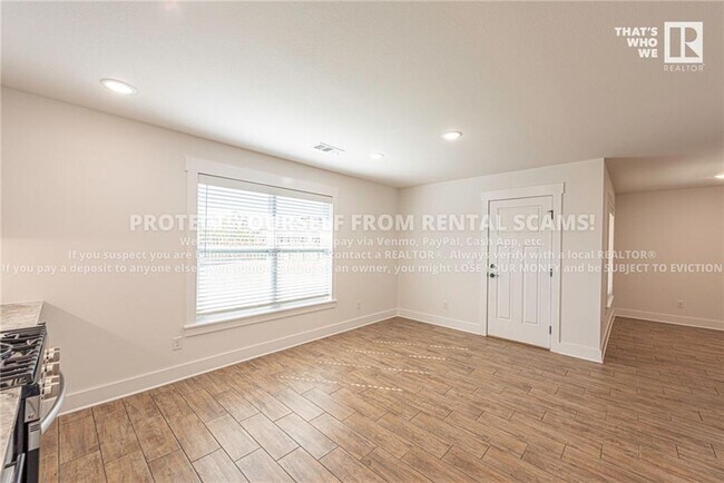 Building Photo - 51 W Pitts St