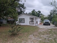 Building Photo - 3416 Phillips St