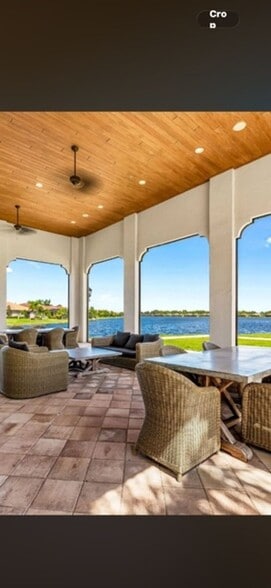 Building Photo - 229 Vinadio Blvd