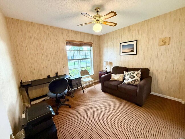 Building Photo - 5496 Viburnum Cir