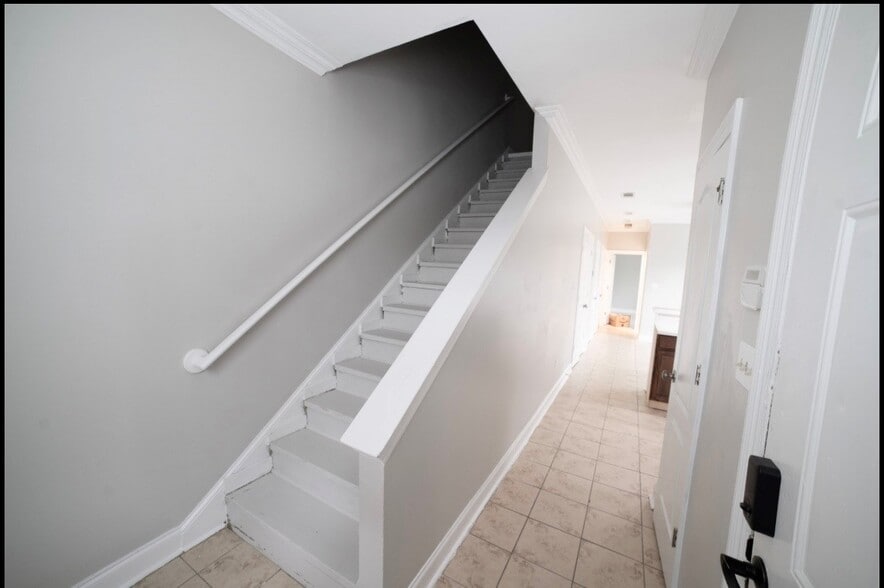 Entryway - 1526 Lake Calais Ct