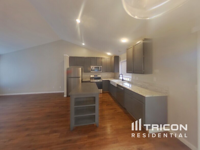 Building Photo - 3810 212th St Ct E