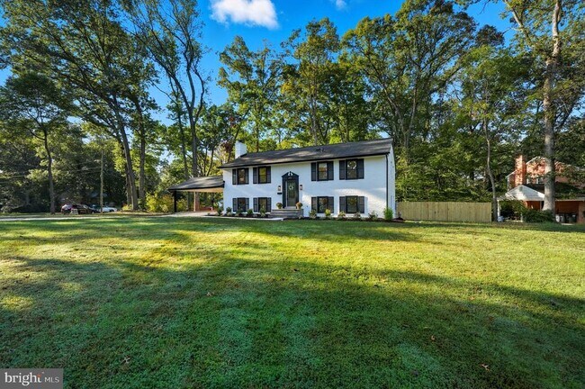 Building Photo - 4512 Sleaford Rd