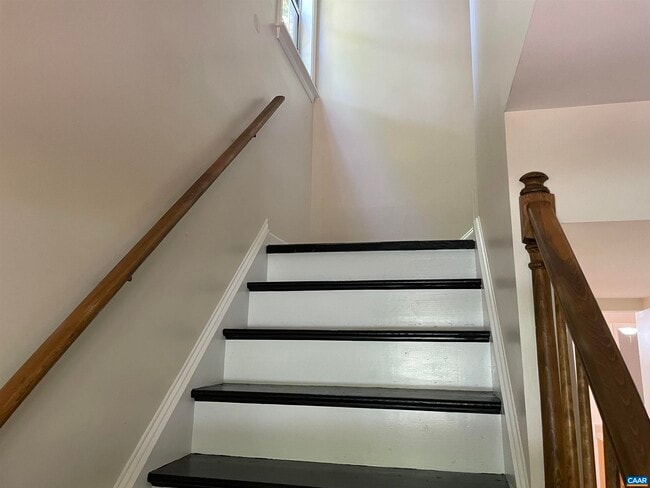 Building Photo - 3159 Saddlebrook Ln