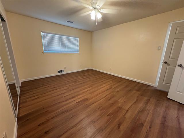 Building Photo - 615 Oak Forest Dr