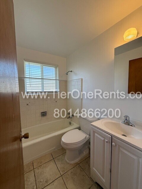 Building Photo - NO DEPOSIT option available for qualified ...
