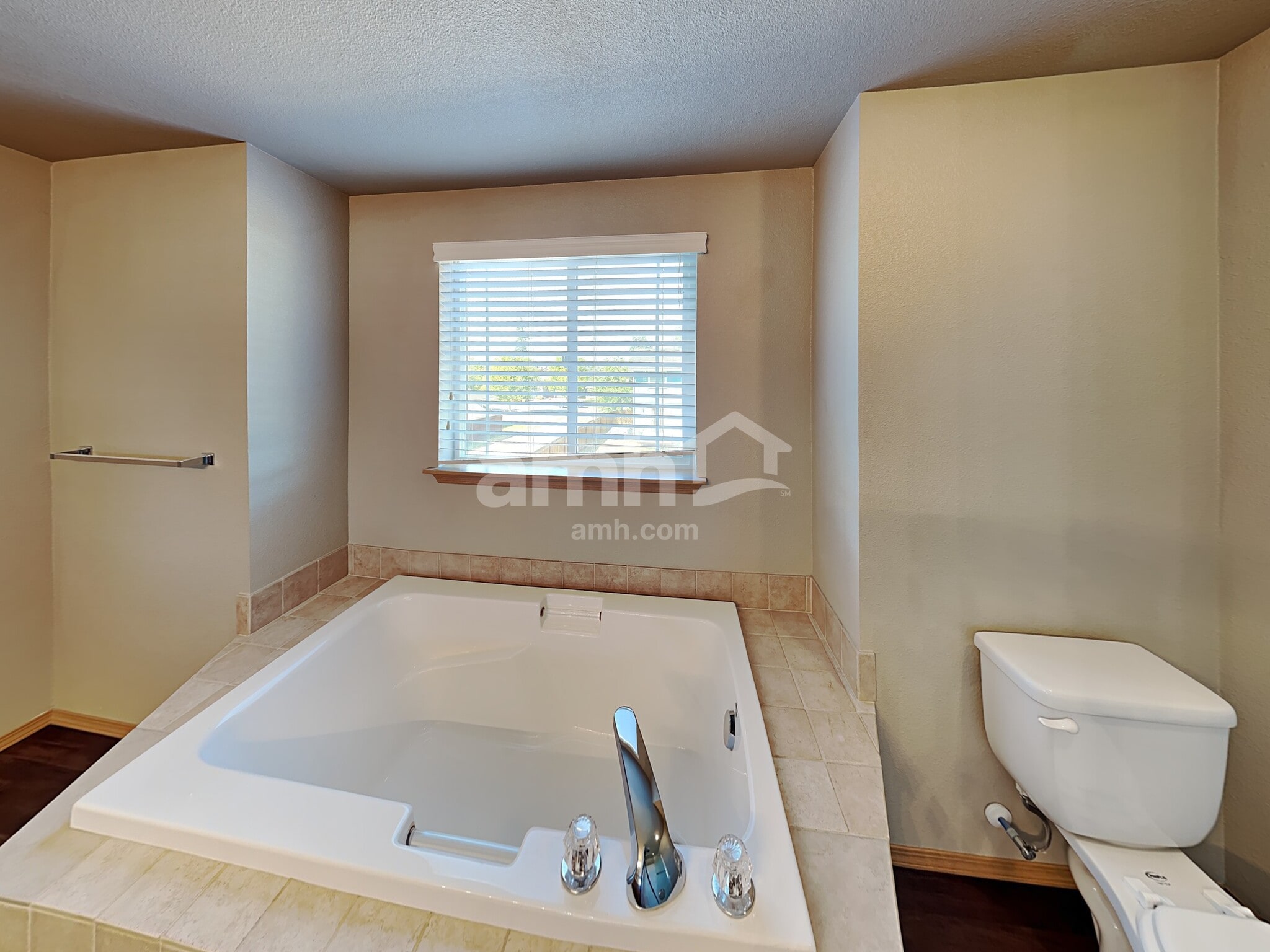 Building Photo - 4826 204th St Ct E