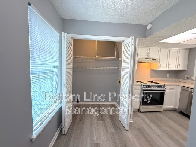 Building Photo - 5206 Amity Springs Dr