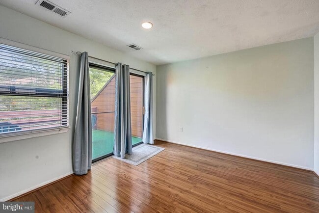 Building Photo - 7531 Weather Worn Way