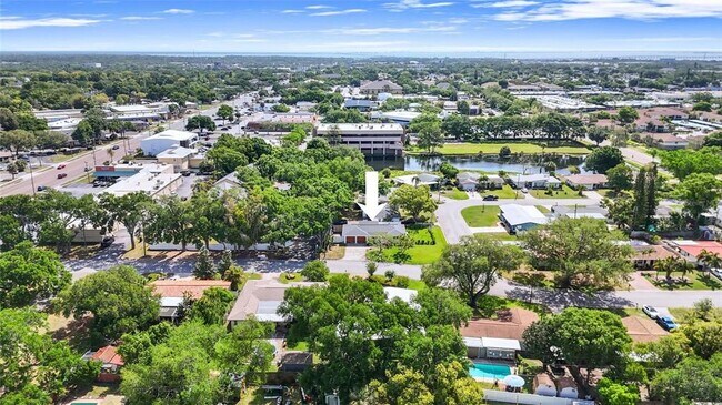 Building Photo - 101 N Mercury Ave