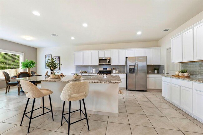 Building Photo - 1116 La Conterra Blvd