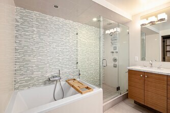 Building Photo - 1310 Manhattan Ave