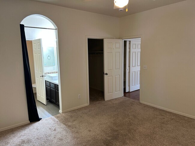 Building Photo - Available for immediate occupancy 4 bedroo...